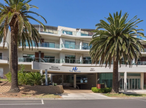 The Executive Beachside Apartment