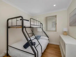 Bellhaven 2, 17 Willow Street