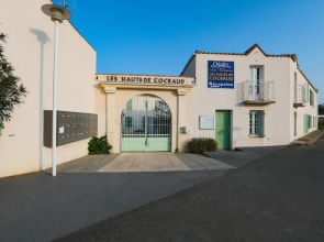 Jolie maison en residence - paradis des familles - Re Liberte