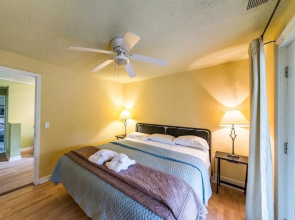 Surf Cottage 2 Bedroom Holiday Home By My Ocean Rentals