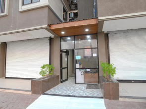 FabHotel Devs Inn