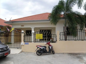 Champion House Pool Villa