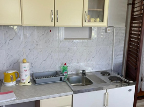 Studio apartment Gorana