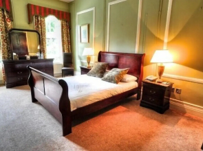 Bartle Hall Country Hotel