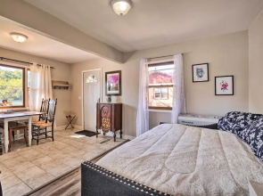 Rockaway Beach House w/ Fire Pit & River View!