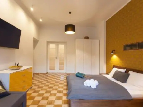 Honey Time Apartment