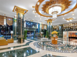 Green Plaza Hotel