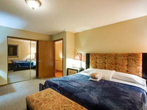 29SL - Hot Tub - Sauna - BBQ - Shuffle Board - Sleeps 11