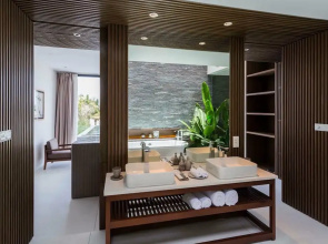 Luxury Pool Villa Resort