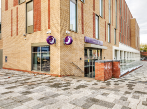 Premier Inn Banbury Town Centre - Castle Quay