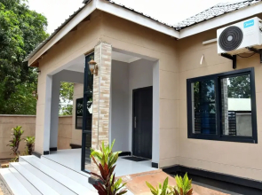 Alexandrina's Corner Bed and Breakfast