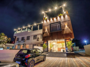 Hotel Aranyasutra