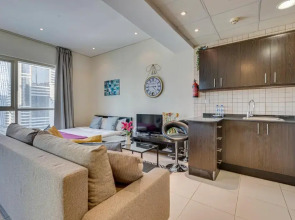 Sea View Studio 10min from beach Royal Oceanic