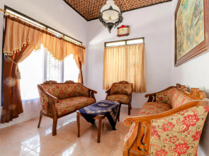 Arindra Homestay