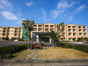 Hongik Jeju Hotel