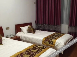 Ninghai No.56 shuanglin Inn