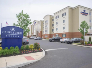 Candlewood Suites Chester - Philadelphia International Airport by IHG