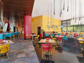 Park Inn by Radisson Abu Dhabi Yas Island