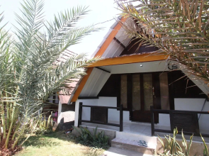 OYO Life 93125 Kos Bale Lumbung Syariah