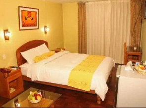 El Pueblo Resort and Convention Center