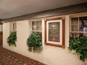 Holiday Inn Hotel & Suites Nashua