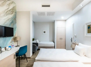 Atrium Fashion Hotel