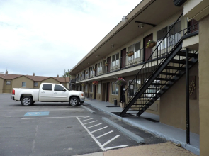 Nampa Downtown Inn