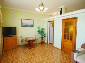 Эллинг у Зои