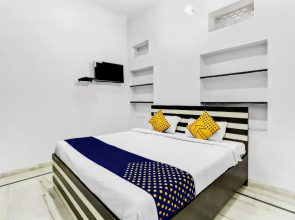 Shri Ganesh Guest House by OYO Rooms