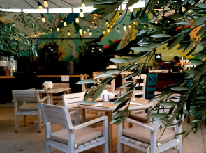 Astria Hotel