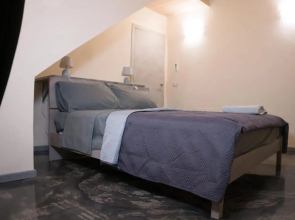 Via Cavour 19, Camere Del Conte