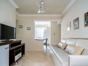 2 Bedroom apt 100m From th Central Beach BC Edg402