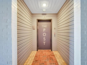 Downtown Loft - Above Bull & Barrel & Close to Georgia Southern