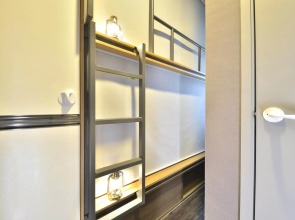 WITH U Hotel & Guesthouse