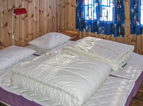 Amazing Home in Spangereid With 3 Bedrooms and Wifi