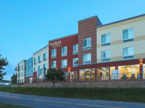 Fairfield Inn & Suites by Marriott Marquette