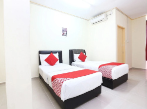Hotel Pelangi Marang by OYO Rooms