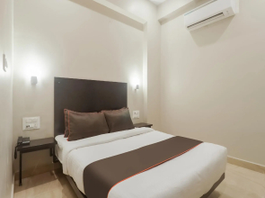 Townhouse 423 Amaraa Hotel