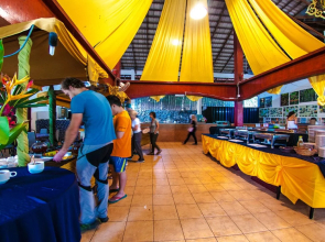 Han Rainforest Resort