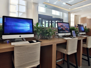 Отель Holiday Inn Express Langfang Park View