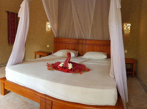 Mango Tree Inn
