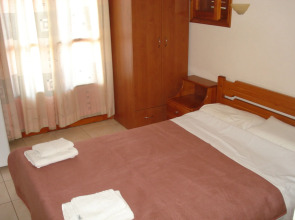 Philoxenia Rooms