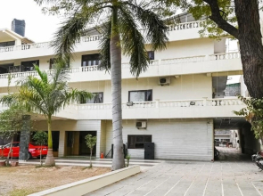 Hotel Surpin Palace