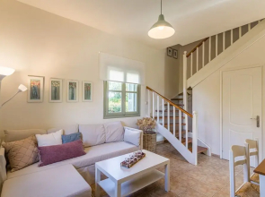 Lithos Stoupa Villas