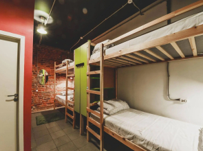 Fabrika Hostel&Gallery