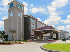 La Quinta Inn & Suites By Wyndham Leesville Ft. Polk
