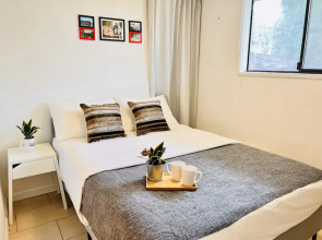 ART House Burnaby Two Bedrooms Suite