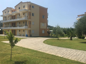 Anilio Plaza