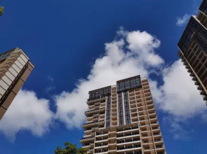 Weifudun Holiday Apartment (Hailing Island Poly Silver Beach)