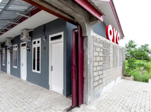 Oyo 2397 Umbu Residence